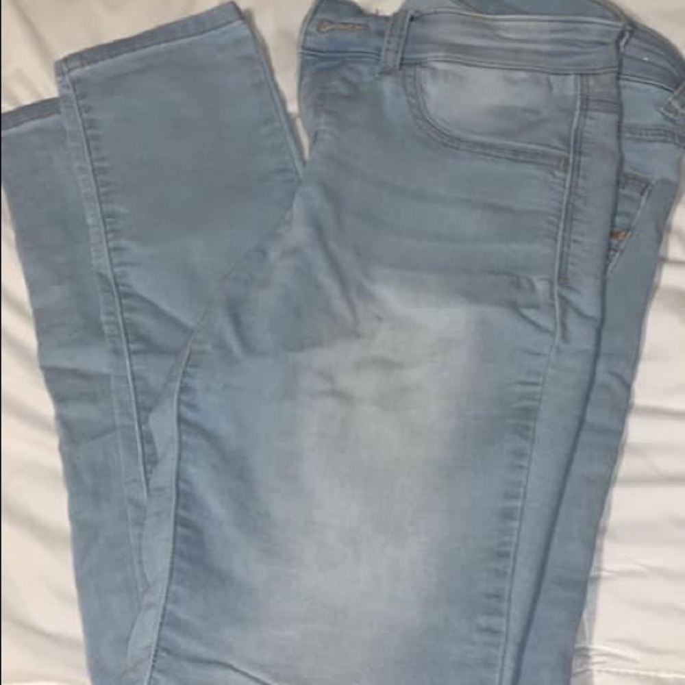 skinny jeans